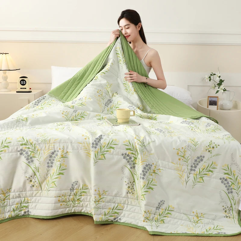 New Fresh Printing Air Conditioner Quilt Skin Friendly Breathable Summer Blanket Soft Airable Comforter Thin Single Double Duvet