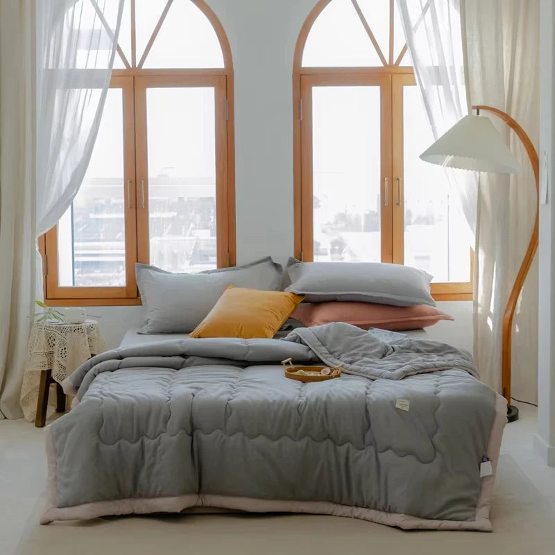 Japanese Quilted Cooling Summer Blanket Super Soft Skin-friendly Quilt Breathable Lightweight Comforter Air-conditioned Duvet