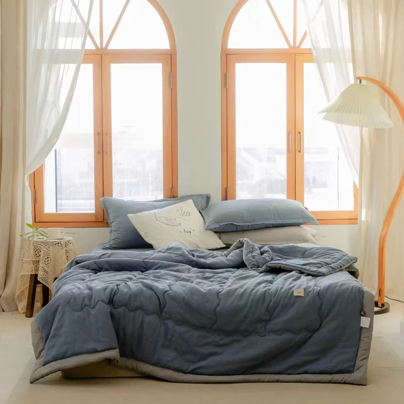Japanese Quilted Cooling Summer Blanket Super Soft Skin-friendly Quilt Breathable Lightweight Comforter Air-conditioned Duvet